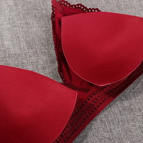 1 2PCS Women Bralette French Style Lace Bra Girls Triangle Cup Lingerie Deep V Wireless Underwear 4