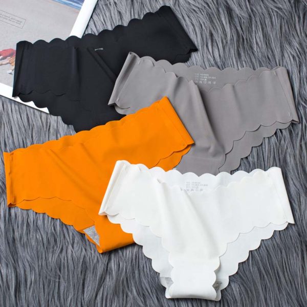 1Pcs Pure Color Ice Panties Slip Silk Female Ruffle Underpants Seamless Breathable Lady Briefs Girls Smooth
