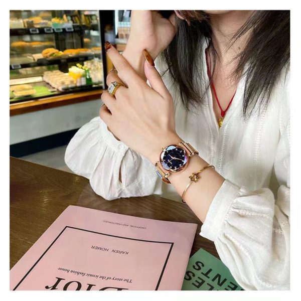 2021 Brand Women Watches Fashion Square Ladies Quartz Watch Bracelet Set Green Dial Simple Rose Gold 1