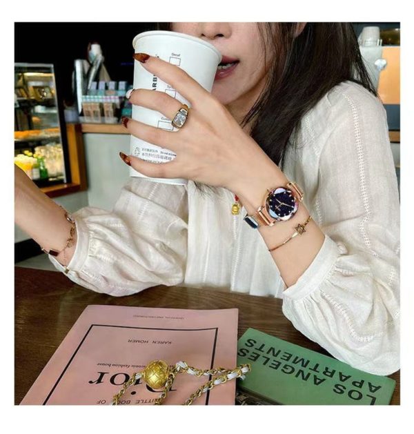 2021 Brand Women Watches Fashion Square Ladies Quartz Watch Bracelet Set Green Dial Simple Rose Gold 2