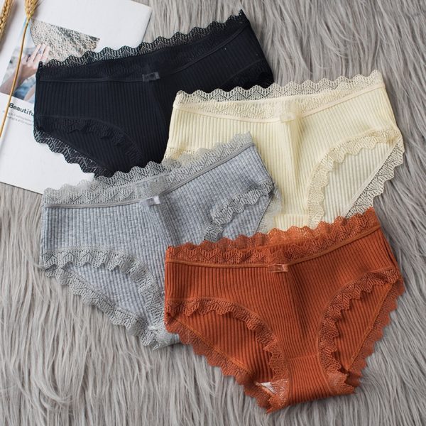 3PCS lot Cotton Panties Women Comfortable Underwears Sexy Middle Waisted Underpants Female Lingerie Big Size Ladies