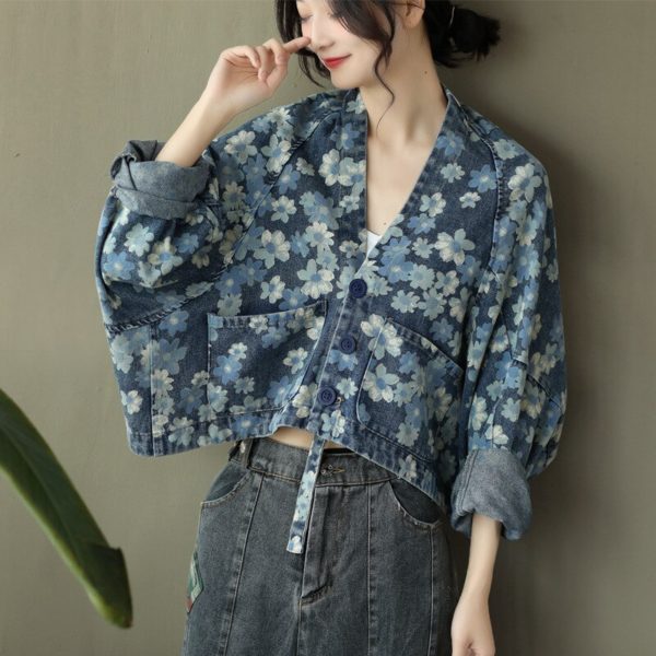 Max LuLu New Design 2021 Streetwear Women Flowers Printed Denim Jackets Ladies Batwing Sleeve Short Coats 1