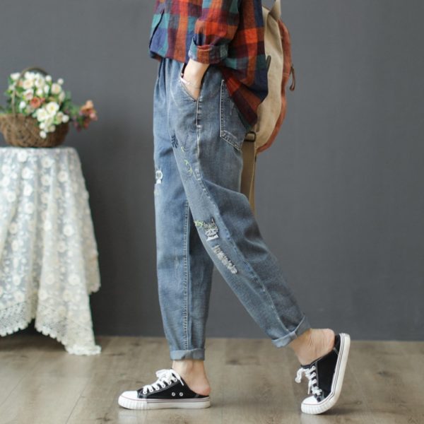 Women Spring Summer Fashion Korea Style Elastic Waist Vintage Embroidery Calf Length Harem Pants Office Lady Casual Loose Jeans - Image 4