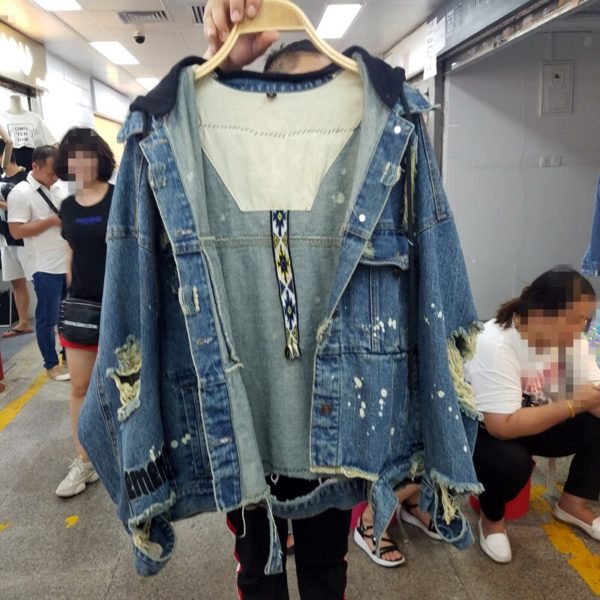 Women's New Trend Wolf Totem Beaded Hole Cowgirls Jacket Retro Raw Edge BF Wind Heavy Industry Loose Denim Coat - Image 2