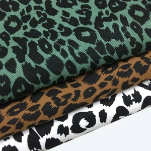 10oz Leopard Print Washed Denim Fabric Soft Jean Jacket Pants Dresses Watches Hats Upholstery Cloth Wholesale W917